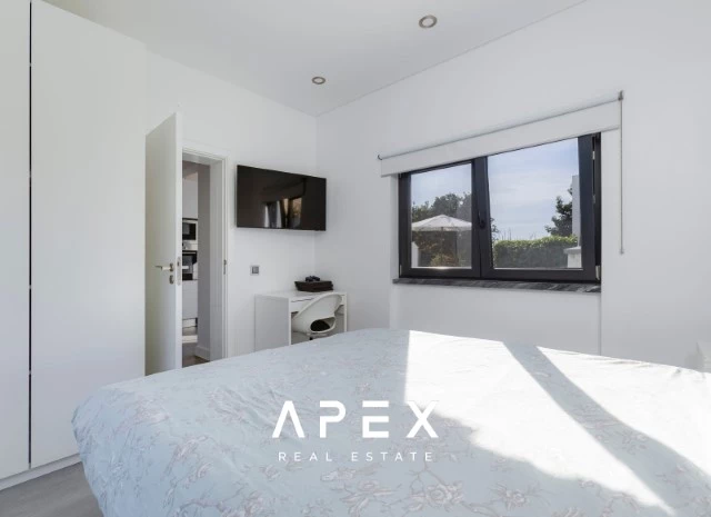 Exclusive 4 Bedroom Renovated Villa with Private Pool