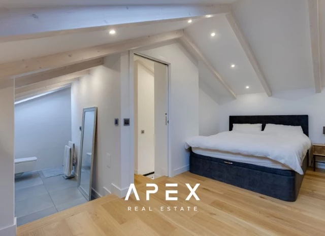 Exclusive 4 Bedroom Renovated Villa with Private Pool