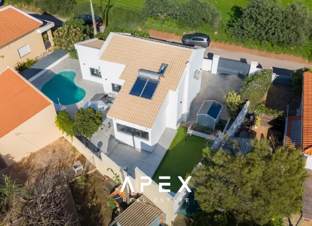 Exclusive 4 Bedroom Renovated Villa with Private Pool