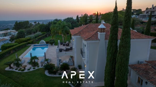 6 bedroom villa for sale in Goldra (The Beverly Hills of the Algarve), modern and luxurious with Panoramic sea view