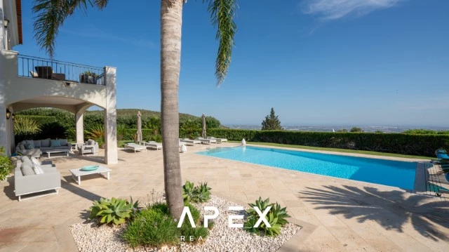6 bedroom villa for sale in Goldra (The Beverly Hills of the Algarve), modern and luxurious with Panoramic sea view