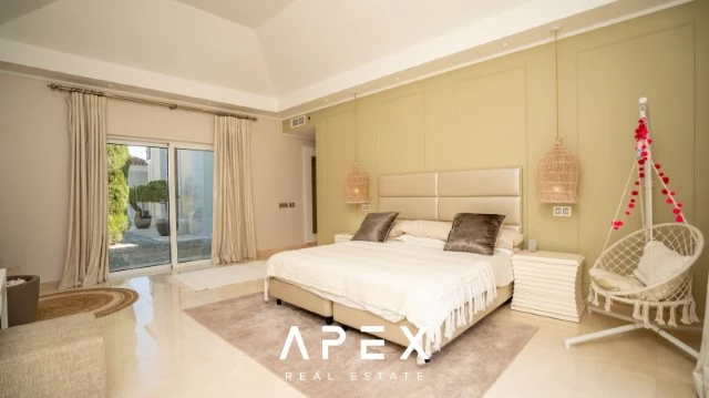 6 bedroom villa for sale in Goldra (The Beverly Hills of the Algarve), modern and luxurious with Panoramic sea view