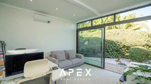 6 bedroom villa for sale in Goldra (The Beverly Hills of the Algarve), modern and luxurious with Panoramic sea view