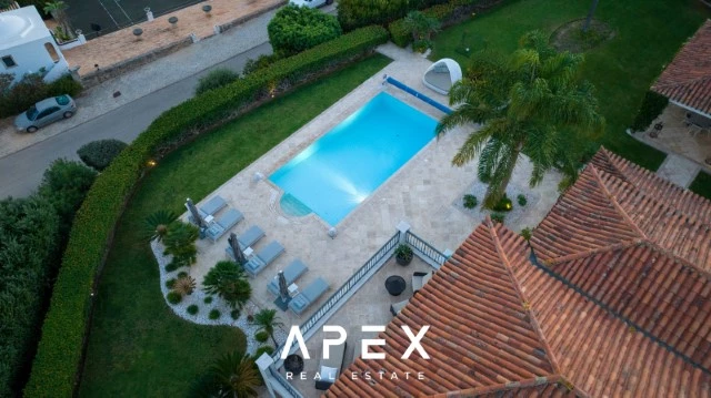 6 bedroom villa for sale in Goldra (The Beverly Hills of the Algarve), modern and luxurious with Panoramic sea view