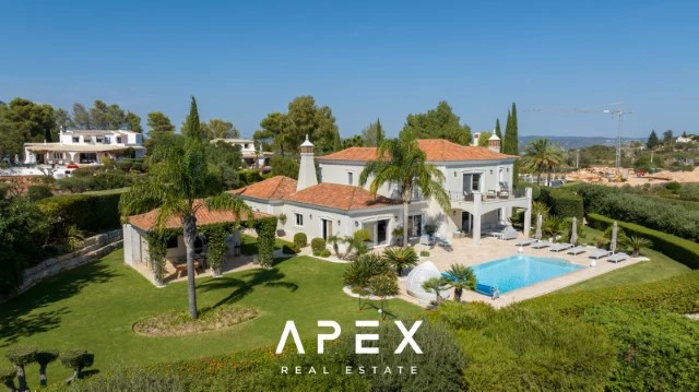 6 bedroom villa for sale in Goldra (The Beverly Hills of the Algarve), modern and luxurious with Panoramic sea view
