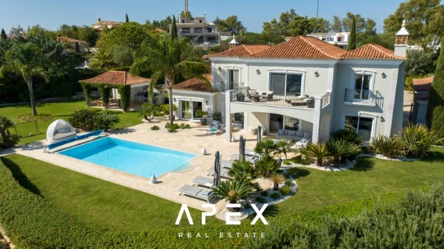 6 bedroom villa for sale in Goldra (The Beverly Hills of the Algarve), modern and luxurious with Panoramic sea view