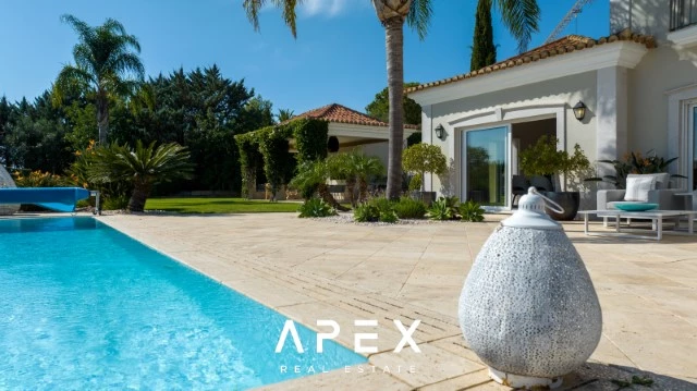 6 bedroom villa for sale in Goldra (The Beverly Hills of the Algarve), modern and luxurious with Panoramic sea view