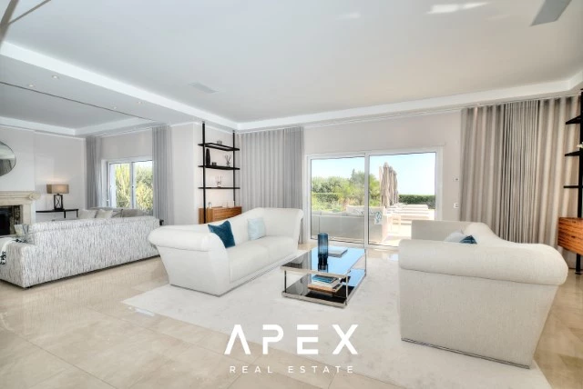 6 bedroom villa for sale in Goldra (The Beverly Hills of the Algarve), modern and luxurious with Panoramic sea view