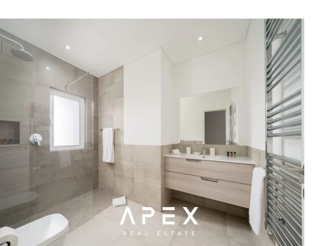 4 Bedroom Villa | Dunas Douradas | Modern and Private Swimming Pool