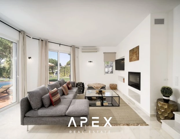 4 Bedroom Villa | Dunas Douradas | Modern and Private Swimming Pool