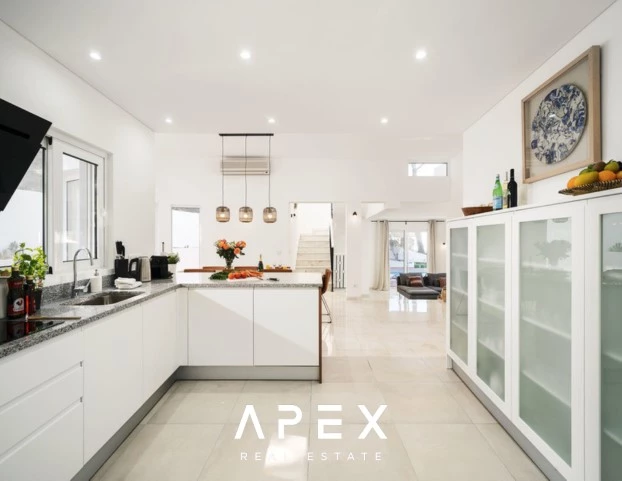 4 Bedroom Villa | Dunas Douradas | Modern and Private Swimming Pool