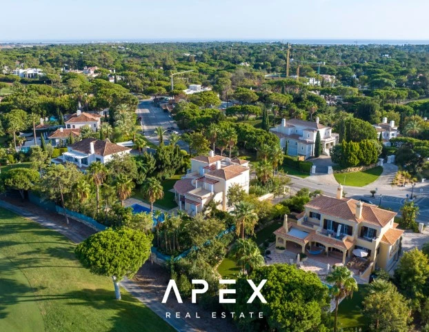 Five Bedroom Villa in Quinta do Lago with Golf views | 12 Month Rental