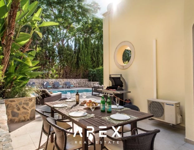 3 Bedroom Townhouse | Pinheiros Altos | Quiet And Peaceful