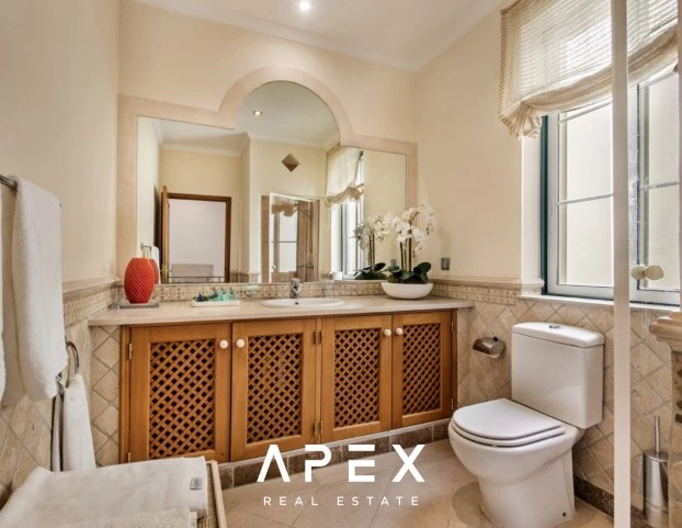 3 Bedroom Townhouse | Pinheiros Altos | Quiet And Peaceful
