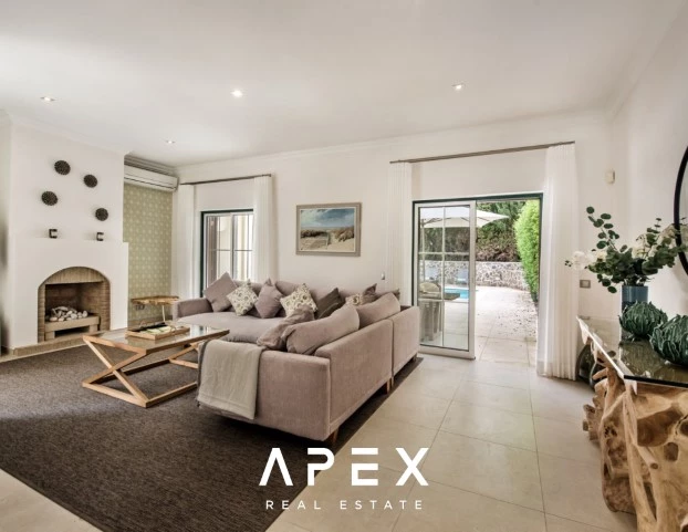3 Bedroom Townhouse | Pinheiros Altos | Quiet And Peaceful