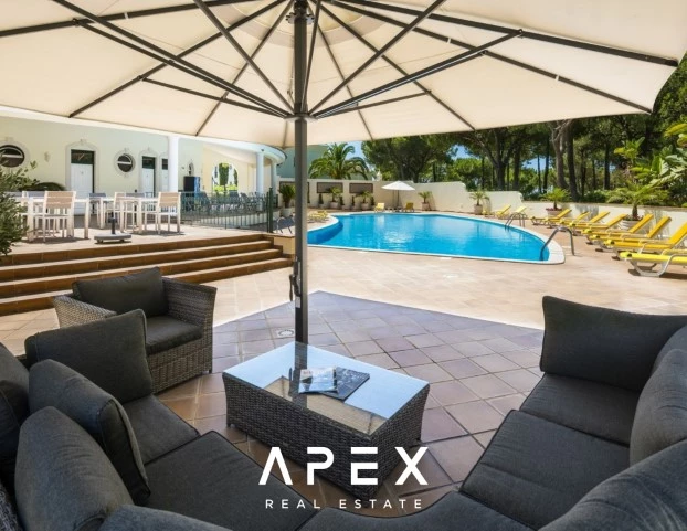 3 Bedroom Townhouse | Pinheiros Altos | Quiet And Peaceful