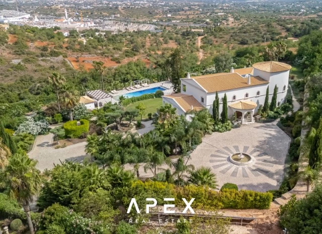Exclusive Ultimate Luxury 5 Bedroom Long Term Villa Rental Inclusive Of All Utilities