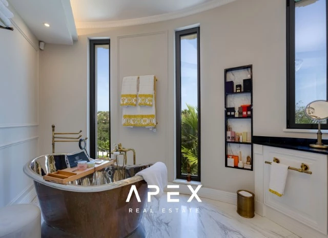 Exclusive Ultimate Luxury 5 Bedroom Long Term Villa Rental Inclusive Of All Utilities