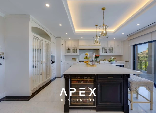Exclusive Ultimate Luxury 5 Bedroom Long Term Villa Rental Inclusive Of All Utilities