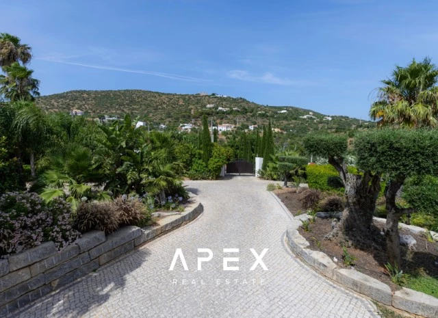Exclusive Ultimate Luxury 5 Bedroom Long Term Villa Rental Inclusive Of All Utilities