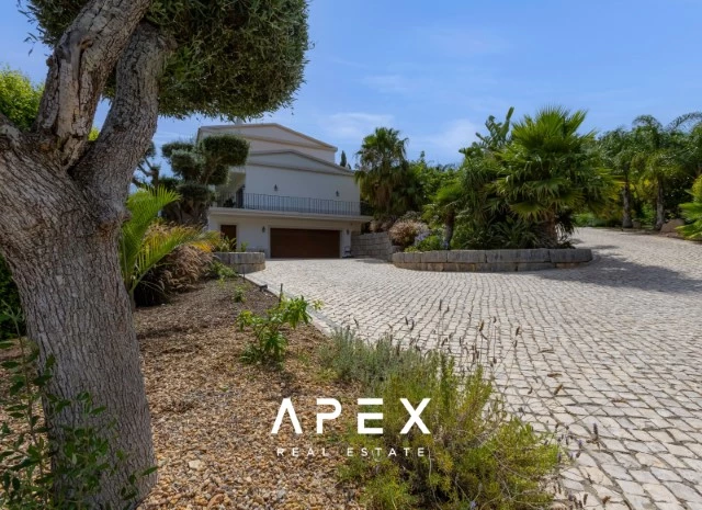 Exclusive Ultimate Luxury 5 Bedroom Long Term Villa Rental Inclusive Of All Utilities