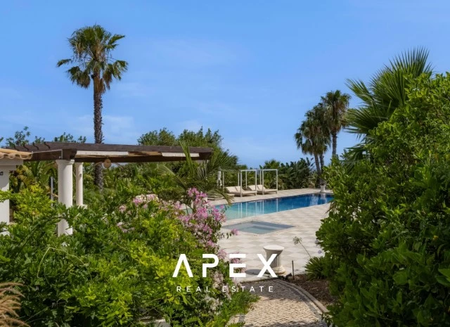 Exclusive Ultimate Luxury 5 Bedroom Long Term Villa Rental Inclusive Of All Utilities