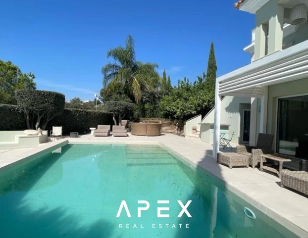 5 Bedroom Villa | Long Term 12 Month Rental