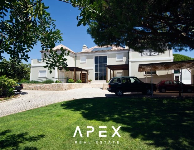 Luxurious Quinta Pequena Villa 5 Bedroom with Pool