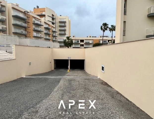 Large 3 Bedroom Apartment located 250 metres from Vilamoura Marina