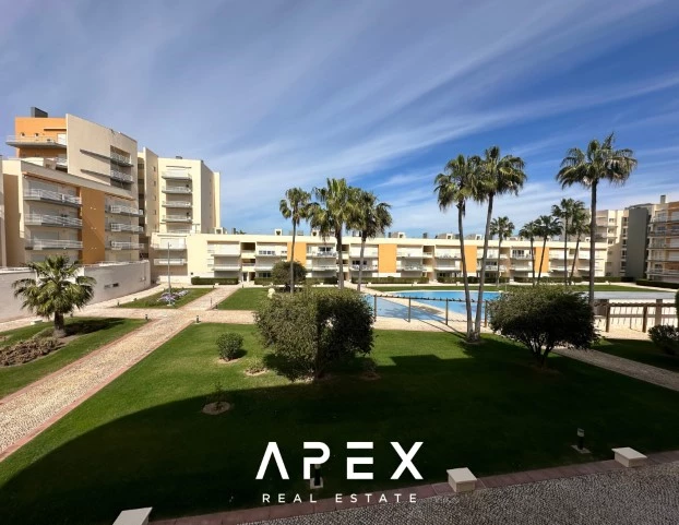 Large 3 Bedroom Apartment located 250 metres from Vilamoura Marina