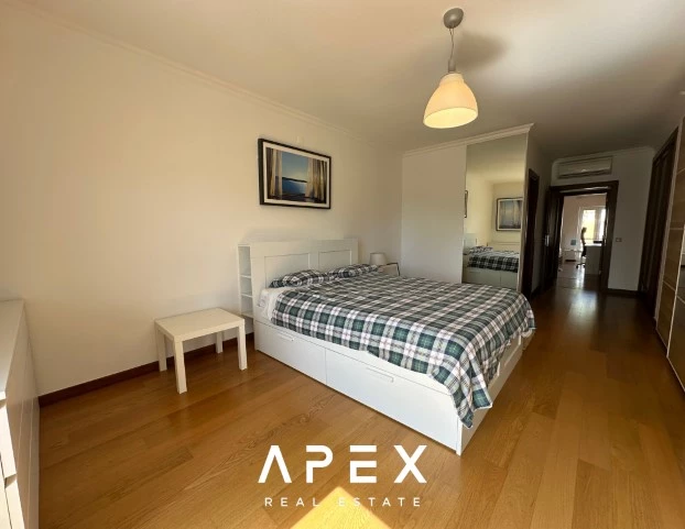 Large 3 Bedroom Apartment located 250 metres from Vilamoura Marina