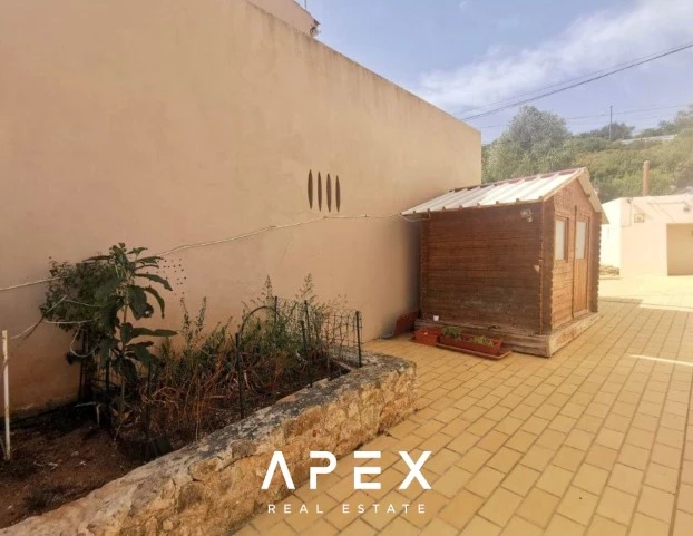 4 Bedroom Villa with Private pool and stunning views