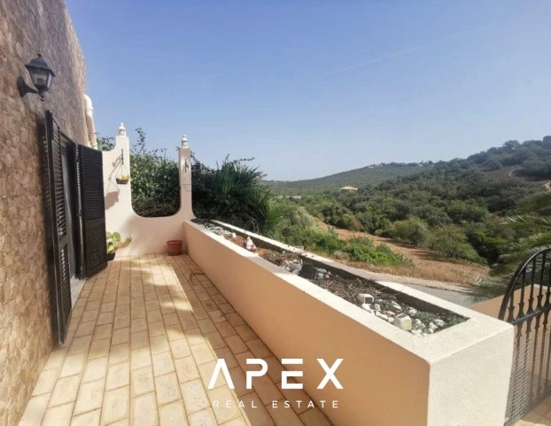 4 Bedroom Villa with Private pool and stunning views