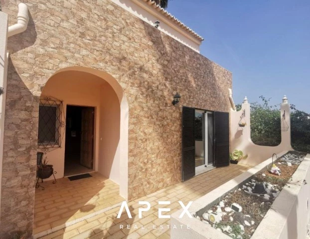 4 Bedroom Villa with Private pool and stunning views