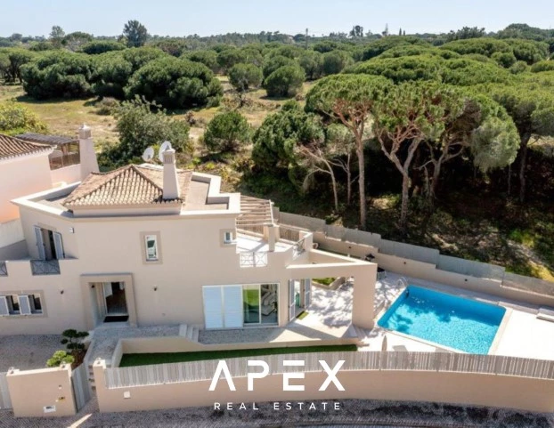 4 Bedroom Villa | Located in The Village close to Quinta do Lago and Vale Do Lobo
