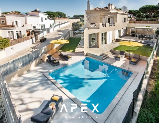 4 Bedroom Villa | Located in The Village close to Quinta do Lago and Vale Do Lobo