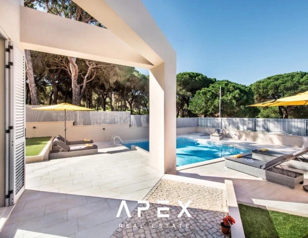 4 Bedroom Villa | Located in The Village close to Quinta do Lago and Vale Do Lobo
