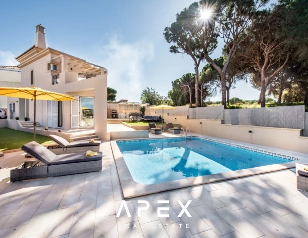 4 Bedroom Villa | Located in The Village close to Quinta do Lago and Vale Do Lobo
