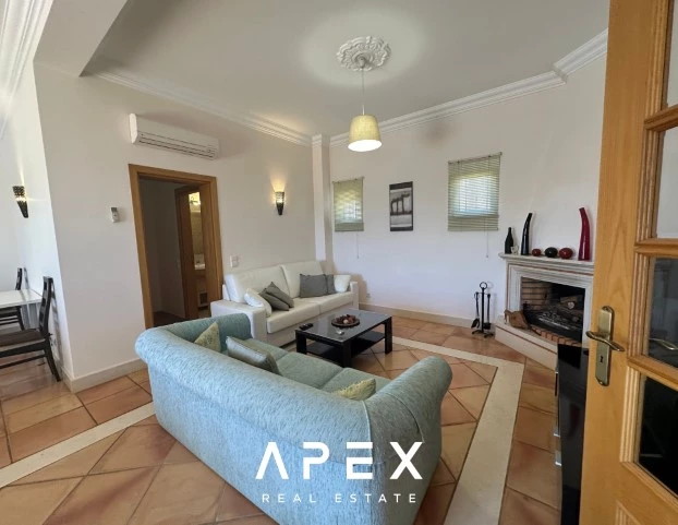 12 Month Long Term Rental | 4 Bedroom 5 Bathroom Villa in Santa Barbara de Nexe