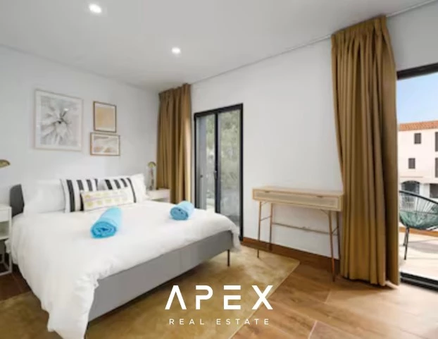 Four Bedroom modern Townhouse in Vilamoura