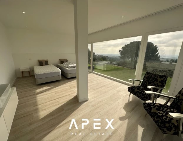5 bedroom Private New Villa for Long Term Rental in Santa Barbara De Nexe
