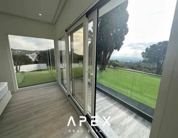 5 bedroom Private New Villa for Long Term Rental in Santa Barbara De Nexe