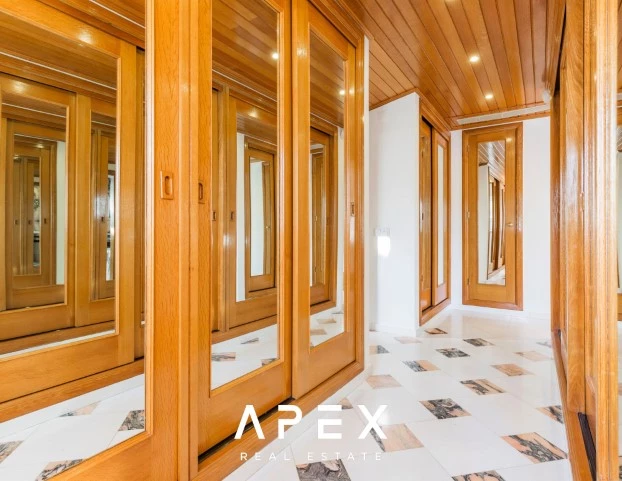 Four Bedroom Vale Do Lobo with Swimming Pool