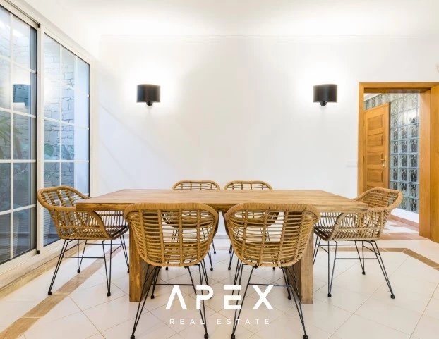 Four Bedroom Vale Do Lobo with Swimming Pool