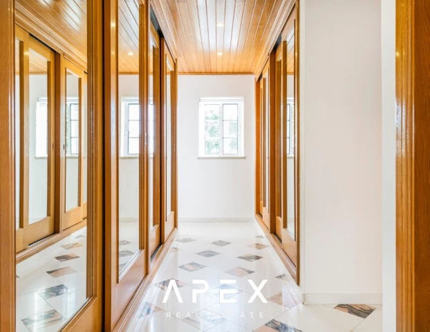 Four Bedroom Vale Do Lobo with Swimming Pool