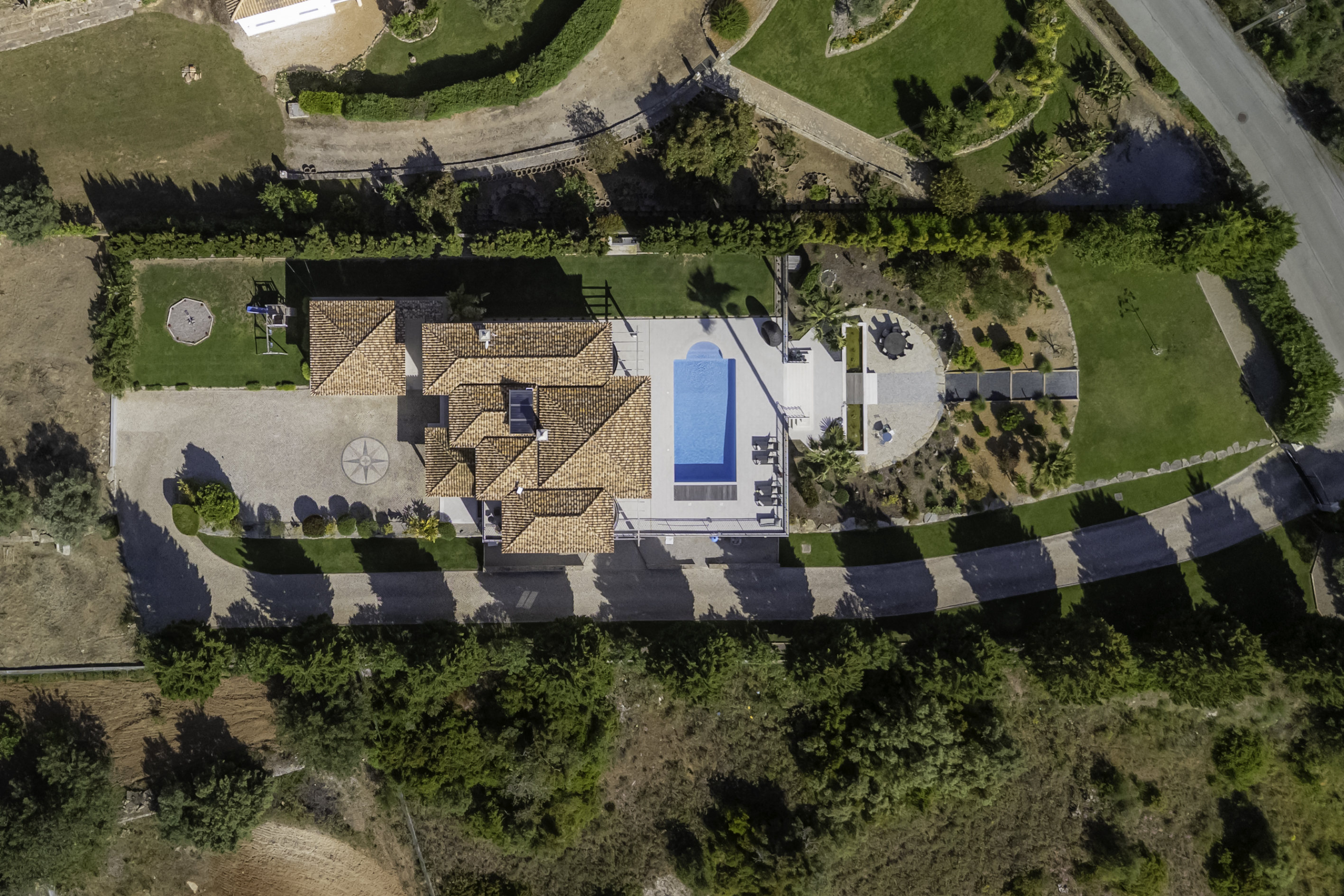 Four Bedroom Vale Do Lobo with Swimming Pool