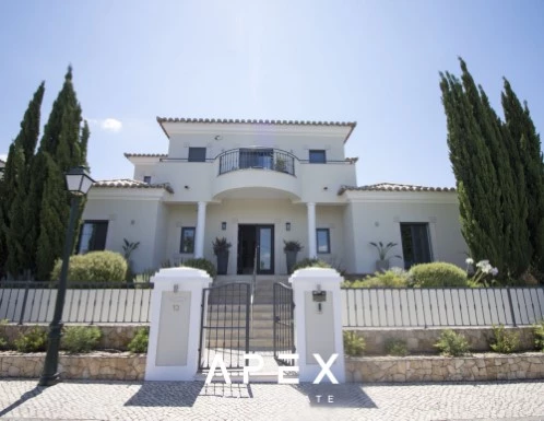 The Crest | A Beautifully Landscaped Urbanisation with Spacious 4 Bedroom Townhouse