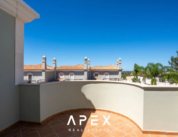 The Crest | A Beautifully Landscaped Urbanisation with Spacious 4 Bedroom Townhouse