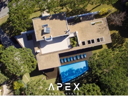 The Crest | A Beautifully Landscaped Urbanisation with Spacious 4 Bedroom Townhouse