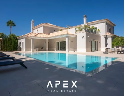 The Crest | A Beautifully Landscaped Urbanisation with Spacious 4 Bedroom Townhouse